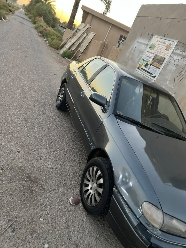 الانتره دمعه موديل ٩٣ رقم بغداد إنكليزي
السيارة مصبوغة جمالية محرك وكير وصدر جديد سيارة بسمي 
تحويل مباشر معروضة ٣٠ عنواني بغداد ابو غريب على خط السريع ***********
