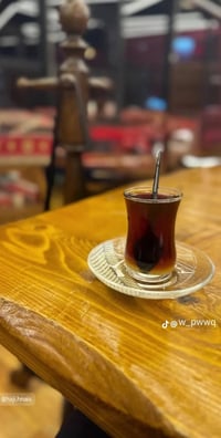 عامل • جاي وكهوة • ٤م-١١م