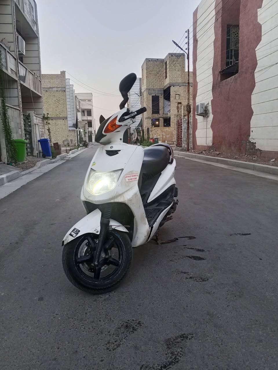 سلام عليكم سكنس نثيه كهربائيات كله شغله سلف او شاير او بك لايت هندر شغل نواقصه شي بسيط ناقصه بنز كلج خلفي او جعجه مكاني بغداد الشعب سعر ٣٥٠ وبيه مجال لطيبين رقمي ***********
