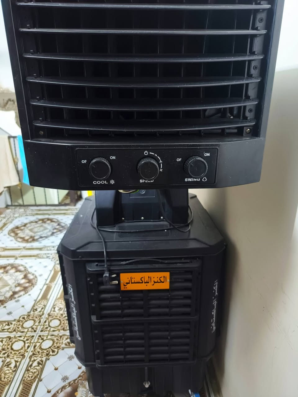السلام عليكم 
للبيع مبردة الكنزة الباكستاني الاصلية حجم 40 استخدام اقل الشهر 
السعر 200 الف 
مكاني بغداد الحسينيه الراشديه
 قفل ماعندي توصيل 
امانة الله المبردة نظافه 100 بلميه
***********
