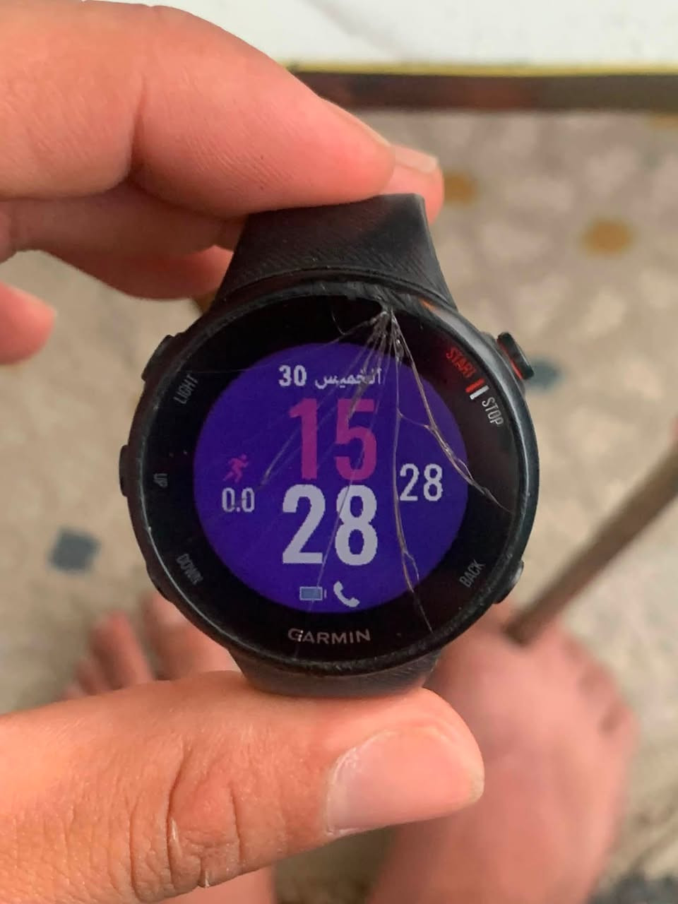السلام عليكم اخوان ساعه كارمن garmin forerunner 45s شغاله كامله فقط فطور بالكلاس ابد ما ماثر عليها مع شاحن اصلي سعرها 50 الف مكاني بشارع فلسطين 
***********
