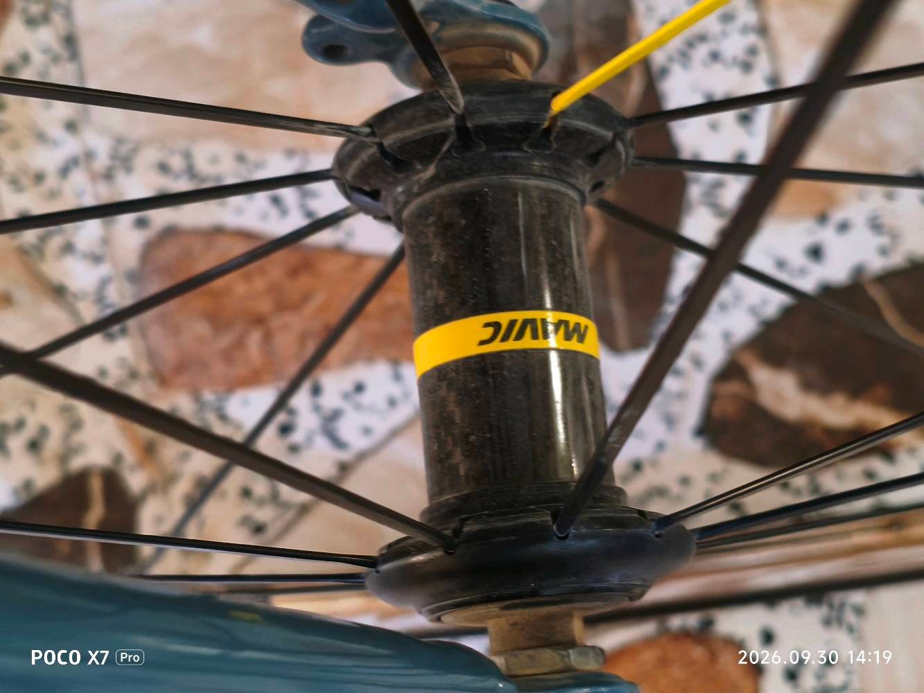 رود ماركه REID الغنيه عن التعريف
سستم SHIMANO TOURNY 
7/2 
حجم L قياس 54
ستيرن كاربون ماركه ec90
بطيخات كاربون طرب ماركه MAVIC
وياله ماركه كوزميك اصدار PRO

الدراجه وياها ملحقات هدايا
عداد / لايت / قاعده ومطاره/ قفل اصلي

السعر 340 الف وبي مجال للشراي 
للاستفسار خاص واتساب(***********)@الجميع