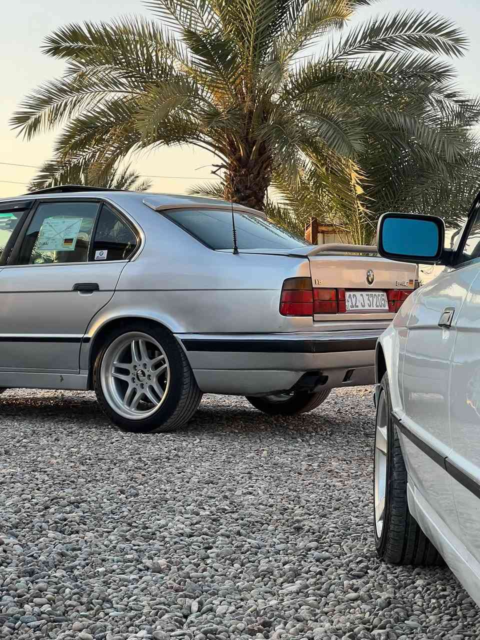 بسم الله والصلاة والسلام على رسول الله 

 اقرا التفاصيل 

#السياره_مثل_الصور_لاتجي_وتكلي_بصوره_شكل_وبالواقع_شكل 

بي ام530 اصل  ونزلت الها مكينه  وكير 40  #8سلندر  موديل 94 

السياره فول للاخير وهم نذكر مواصفاتها جام 4 كهرب سلايت فتحه كهرب ويل m حجم 18 تو سايز معا تخم تاير جواها  مسجل بلادي كاسيت والجنايه ايعرفون شكد سعره لوحده المسجل معا شاشه چبيره وكامره امامي  وخلفي 

صبغ عام بيها طخه شبر بجاملغ الخلفي ومعدله بجم عريض بلادي صدر امامي خلفي مكينه وكير وكهربائيات كله بحاله الوكاله ومابيها گلوب طافي السياره مال جناي ومصروف عليها من گلب  

رقم نينوى هزة جديده وسنويه جديدة اني الشرعي

السعر ٧٠ وبيها مجال مال بياع 

مكاني الموصل ناحيه القيارة  قرية ازهيليله ***********
