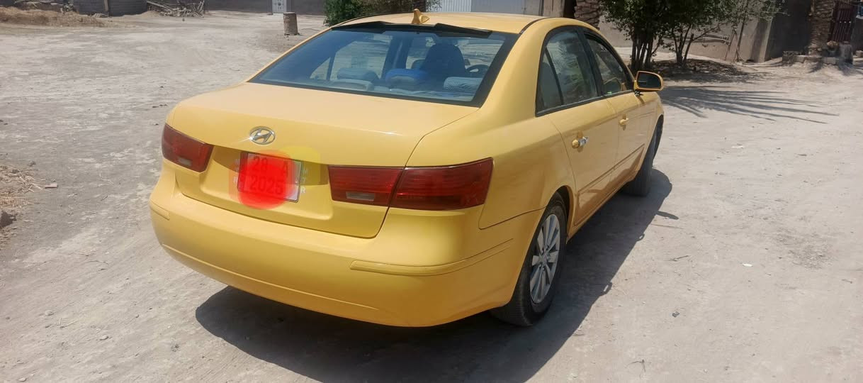 سلام عليكم سوناته للبيع موديل 2009حادث جاملغ الكدامي  تبريد شغال  سيارة مال جناي سعر 105وبيها مجال    رقم 
***********
