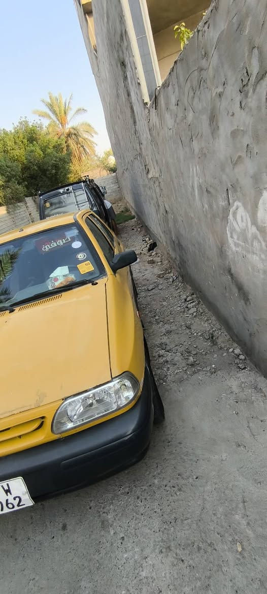 سلام عليكم سايبة موديل 2015سيارة كير ومكينة مكفولات شواصي مكفولات سياره مابيه ضربه تخم تاير رقم جديد سنويه بسمي ل31مشروع وطني تحويل ثاني يوم سعر 30وبيه مجال حك جية ومصفره هيئة وغرامات صارلي سبوعين من محوله ومشتريه وبغداد جسر ديالئ ل قديم ***********
