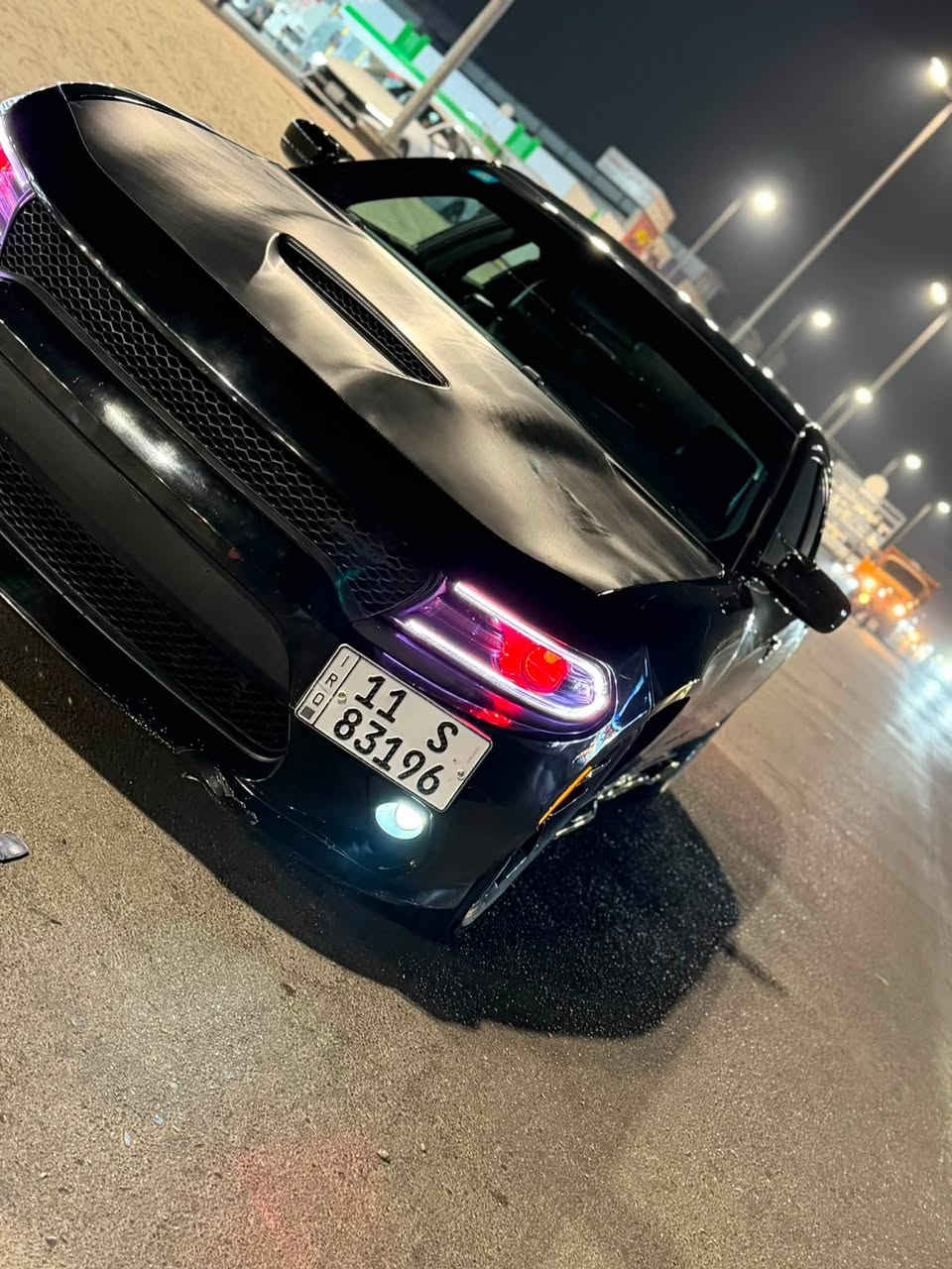 السلام عليكم
جارجر موديل 2020
SXT PLUS
فتحة كشنات جلد
تدفئة تبريد بالكشنات
كشنات خلفية تدفئة
ستيرن تدفئة 
وباقي المواصفات المعروفه 
السيارة ماشية 70 الف ميل
تخم تاير جديد جواها
حادثها موضح بالصور 
جاملغ وبنيد وصار بيها بارد بالجاملغ الخلفي
السعر ب ١٨٥ وبيها مجال
***********
مكاني بغداد حي الخضراء
