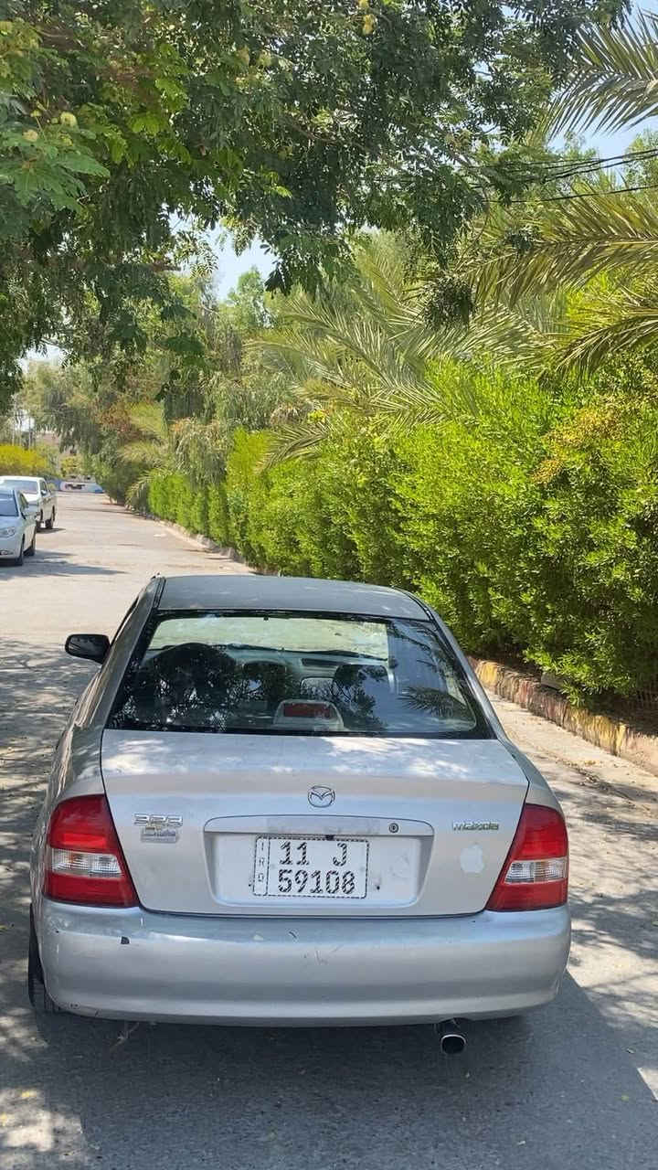 السلام عليكم 
مازدا موديل ٢٠٠٠ حجم ٣٢٣
رقم بغداد باسمي سنوية ٢٠٣٢ هزة جديد
كير
مكينة
تاير
تبريد شغال
حدادية ١٠٠٪؜
كهربائيات كلها شغالة
ديالى بعقوبة 
***********
