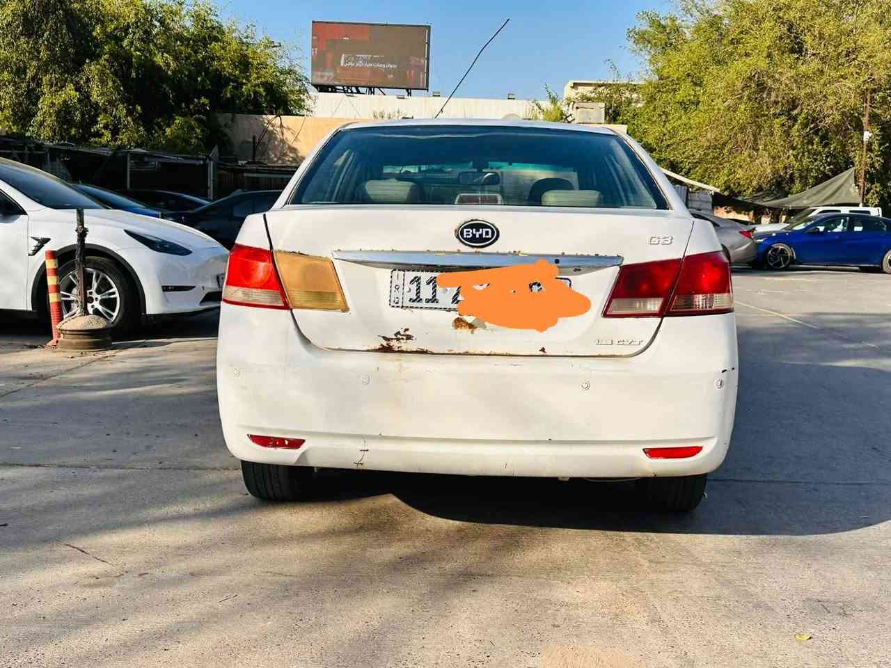سلام عليكم
عندي بيوادي 2014
رقم بغداد نكليزي 
كير مكينه كورلا
سياره خير من الله كير ومكينه
تخم تاير جديد
صدر جديد
سياره جديده
يحتاجله ملاحظة بكشر
وداخله نضيفه
شاشه حبيره
كامره دواره تحكم ستيرن
اشاير بالمري 
بعد موصفات البيوادي معروف 
مكان سياره بغداد الكرخ مجمع 28 
وين يدور رخيص وسياره مال خبزه 
السعر 45 وبيه مجال حك جيه وبالخدمه 
تصال عادي او تساب 
***********
***********
