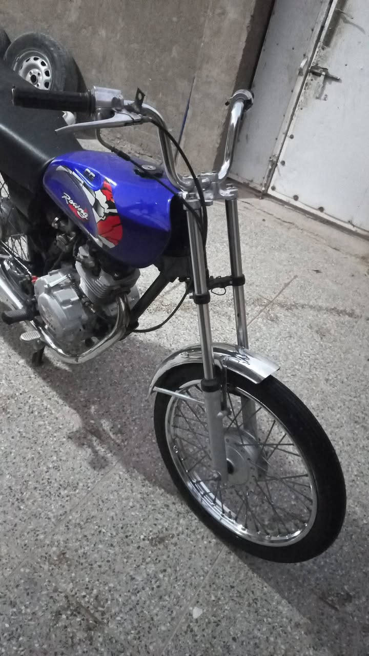 للبيع اربعه كير كلك  مديل (23) مكينه  بلجيس سعر (275) وبيه مجال 
(***********) نجف كوفه
