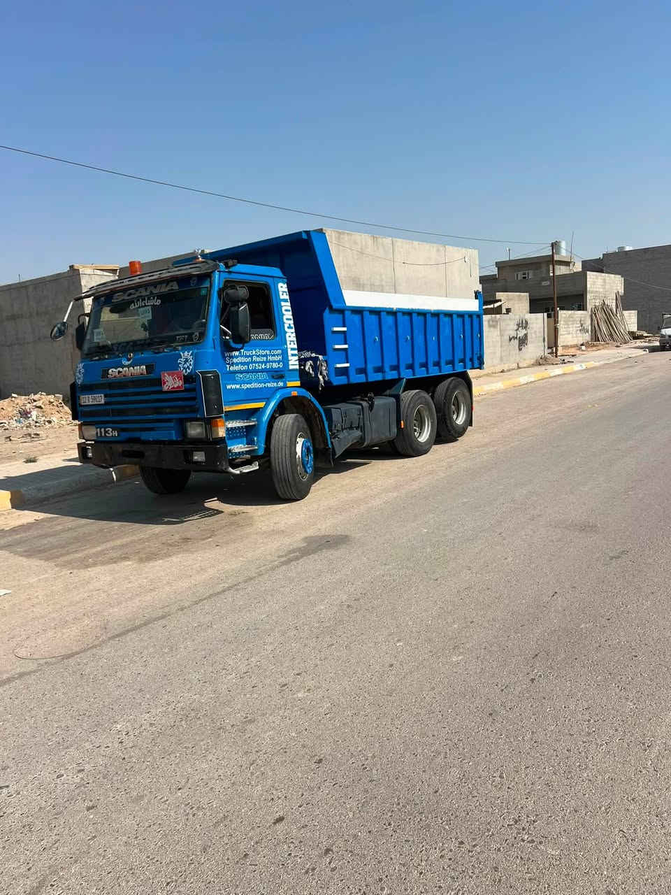 سلام عليكم قلابًًً ا سكانيا 113موديل 93 رقم انينوى انكليزي سنويه الحد 28حطه مال كاز بي 
محرك 13 لاصرف ولانفخ كير 5/5 
 سحال بوبلس 
عنوان كركوك  السعر 145 وبي مجال 
رقم الموبيل ***********//***********
