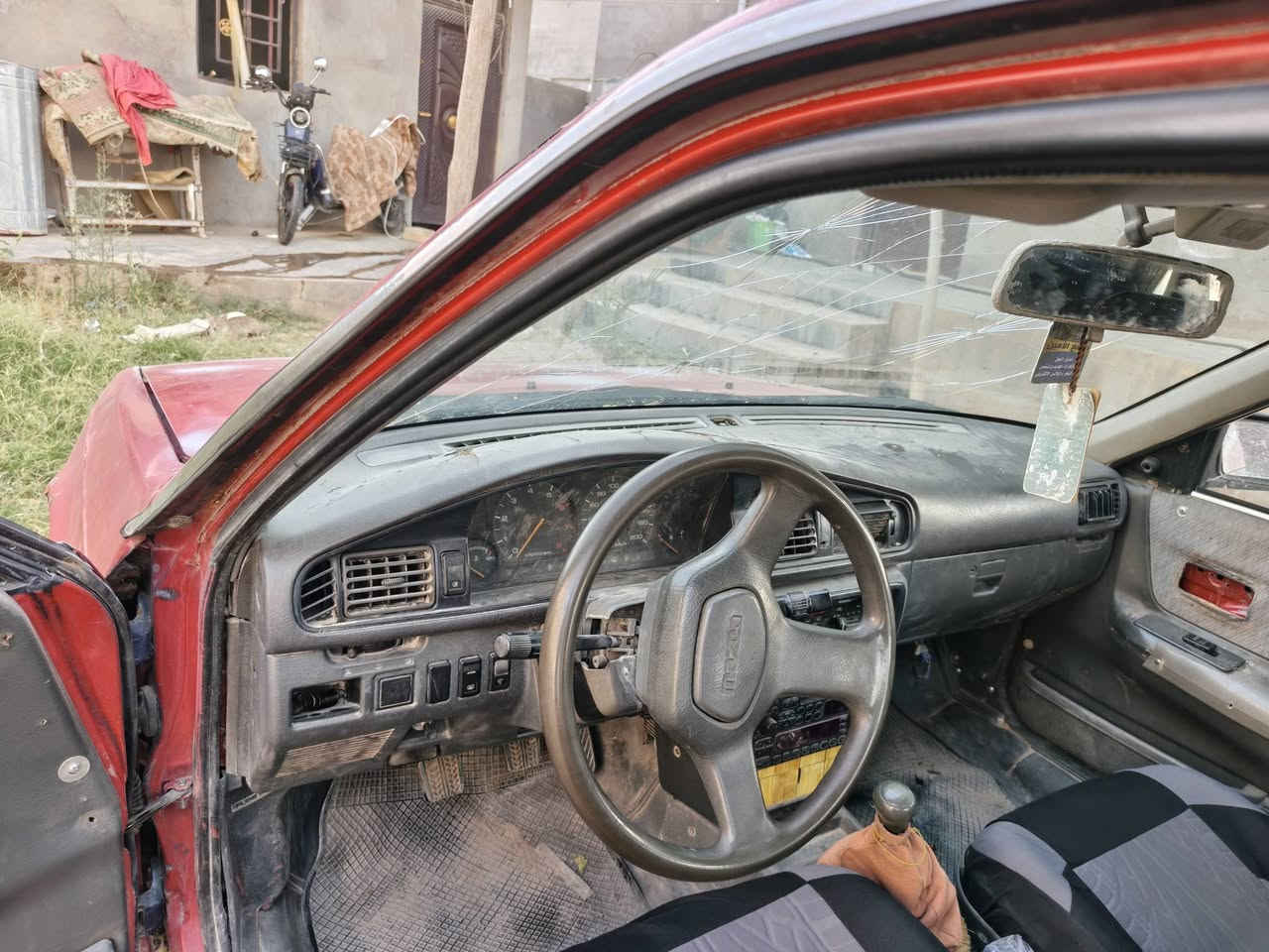 السلام عليكم
 مازدا فحص صلاح الدين محرك 8بخ كصه 
تريد تحويل تريد وكاله السعر 20 وبيها مجال 
سياره مال بيت 
***********
***********
