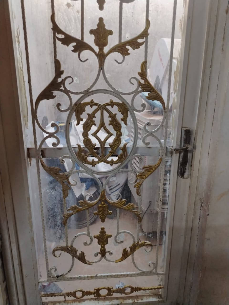 بيت بعلوه الفحل شارع معمل الموز 150متر خلف فلل زراعي سند 25رقم ***********غير متواجد عل النت السعر 25وبي مجال

