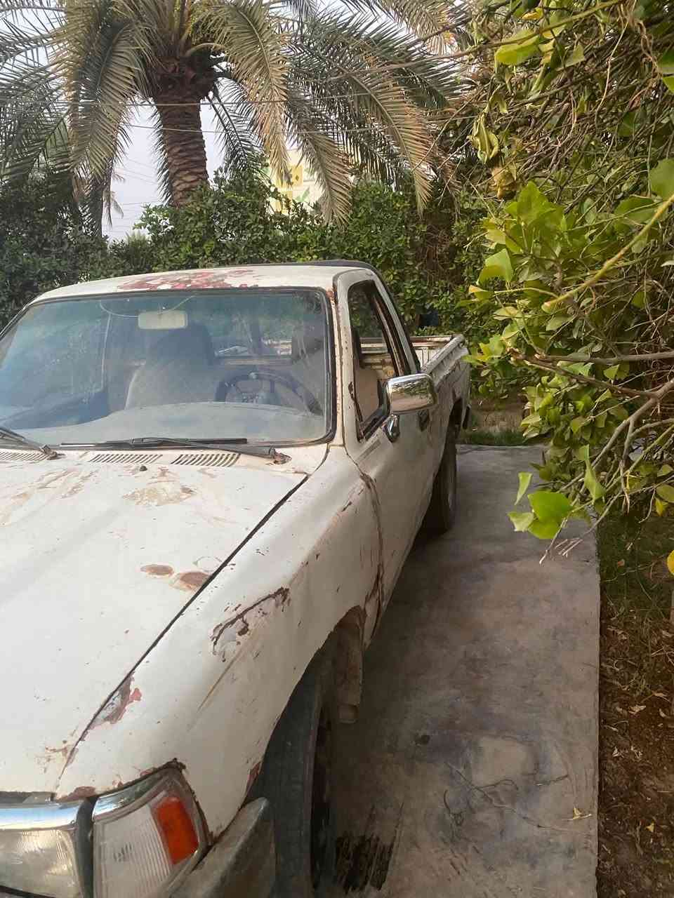 السلام عليكم 
للبيع 
بكم 92
سياره كير اتوماتيك محور بطه
محرك بي تبخير  والكير بالشرط 
الكشر شوف العين البدي مابي اي شك او زرف 
عندي بيها واجهيه مال مرور صاحبها ماندله
السعر 15 وبيها مجال
غير متواجد عالخاص 
***********
