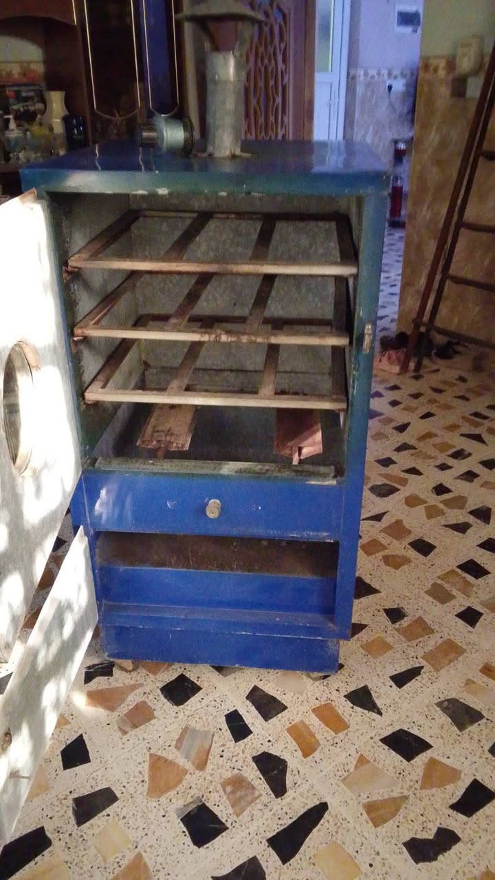 فرن نظيف جدا كما موضح في الصورة مال بيت مستعمل قليل السعر      55,000   وبيه مجال  الاتصال على الرقم 
***********    وعلى الخاص الواتساب
