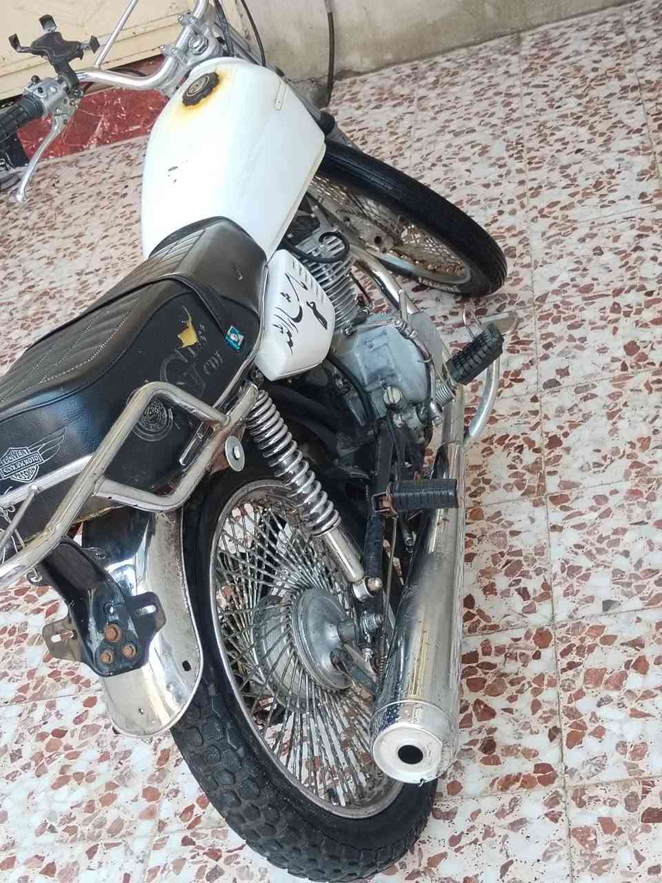 ماطو نظيف للبيع 250 بمجال بسيط ***********
