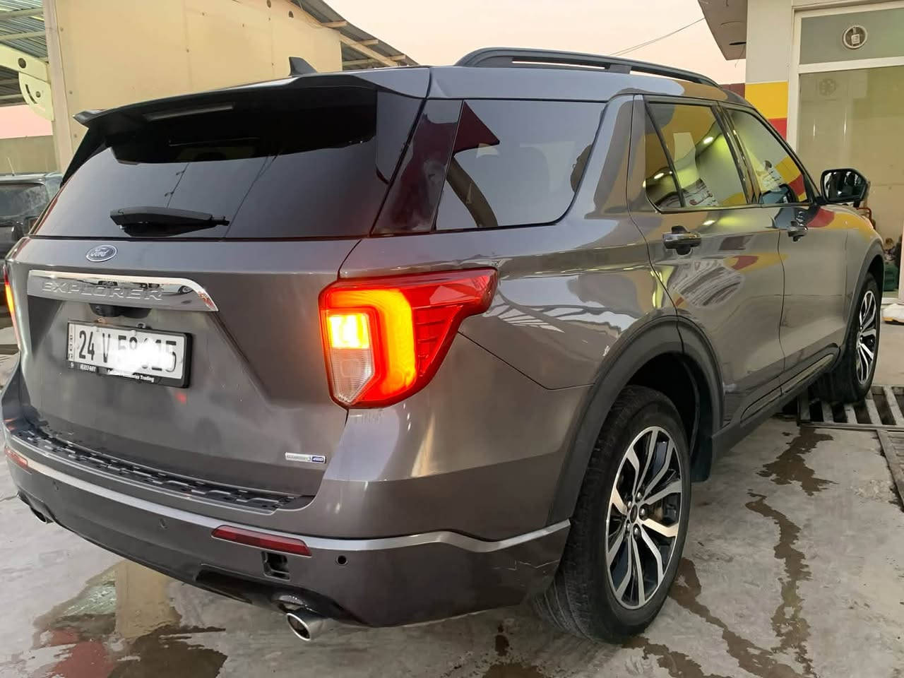 🚘 فورد إكسبلورر ST-Line موديل 2022

🔹 فل أوبشن بدون بانوراما
🔹 ماشية 60 ألف ميل
🔹 لون نفطي
🔹 دفع رباعي 4×4
🔹 بصمة تشغيل
🔹 Auto Hold
🔹 كاميرا 360°
🔹 شنطة كهربائية
🔹 أبواب بصمة
🔹 كراسي تدفئة
🔹 رادار أمامي
🔹 رادار جانبي
🔹 ومواصفات إضافية كثيرة

📍 موقع السيارة: أربيل
💰 السعر: 20,000$
🤝 قابل للتفاوض بشكل بسيط

🎨 غطاء الصندوق مصبوغ.
🔧 يوجد 3 أماكن صغيرة تم تعديلها تصليح بارد.

📞 للاستفسار والتفاصيل، يرجى التواصل.
*********** واتس اب
