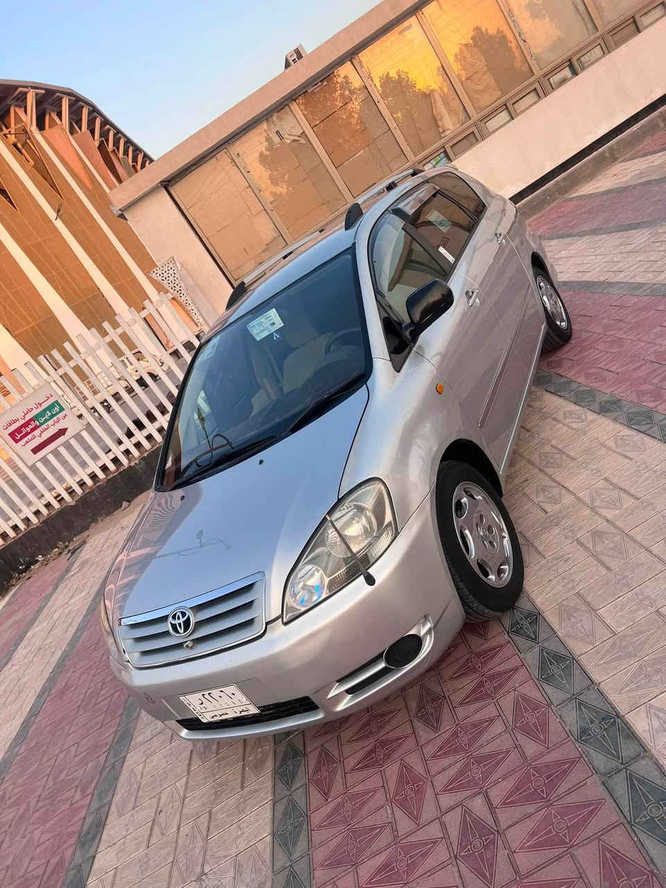 سلام عليكم  ابصم موديل 2002 اصل مكفوله من الضربه وصبغ وتبديل ماعده باب الخلفي بيه صبغ فقط كير محرك شرط 2400 تبريد ثلج ❄️ 3 قطع تخم تاير جديد كهربائيات كله شغاله مسجل شاشه تاب كامره خلفيه سنتر ريموت دواخل جديده عسلي ترايك 180 مشروع وطني سنويه 2028  
السعر 107 رقم ت ***********
