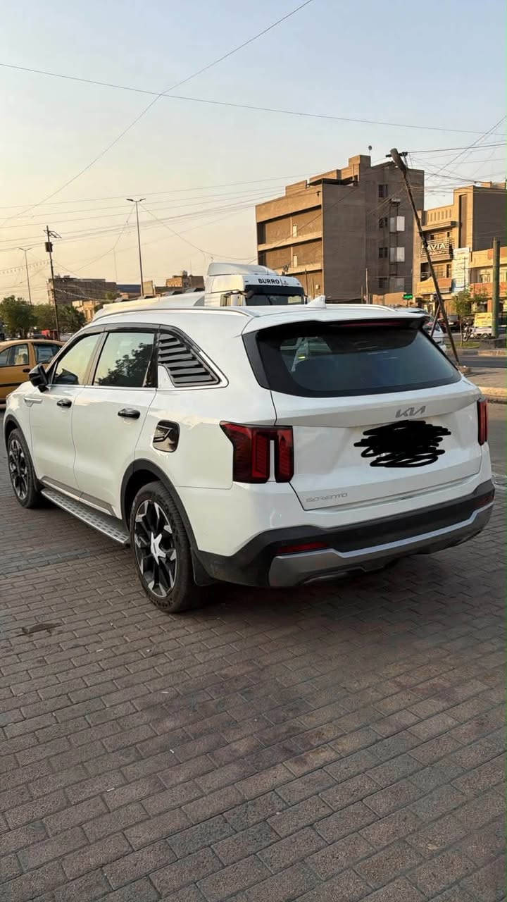 سورنتو2026   V6
رقم بغداد ب اسمي تحويل ثاني يوم
7  راكب 
داتا شو 
دبل كشن كهرباء 
4 كامرات 360 درجه
دوسات بلاديه
تشغيل عن بعد
ويل 20 
12 حساس رادار امامي خلفي
تبريد 3 قطع
بردات خلفية 
كير ماوس 
فول تحكم ستيرن
شفتات ستيرن 
هاند بريك بصمة
اوتو هولد
٤ انظمة قيادة 
نظام نزول منحدرات
حساس امامي خلفي
دخول ذكي بدون مفتاح
تبريد شاشة لمس
مري شفط
اناره محيطيه
ماشية 3500 اخت الزيرو 

السيارة كلش جديدة ونظيفة واستعمال شخصي ..السياره مغلفه ppf وعليها عازل حراري ودرع جام اماميه 

مكاني بغداد ***********
