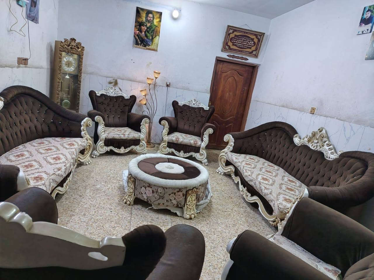 سلام عليكم عندي تخم زان تركي عشر مقاعد ب٥٠٠ مكان المنصور الوشاش هذا رقمي ***********
يوجد توصيل عيني  مابي اي ضرر نضيف 
@إشارة

