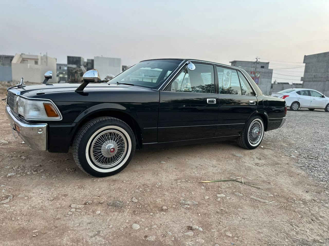السلام عليكم
كرون سيدان موديل 89 بسمي حدادية جديدة تخدم تاير جديد مشروع وطني اكسن 3قطع مكينة بطة ثنين ونص السكن بغداد السعر 58ورقة

رقم الهاتف:***********
