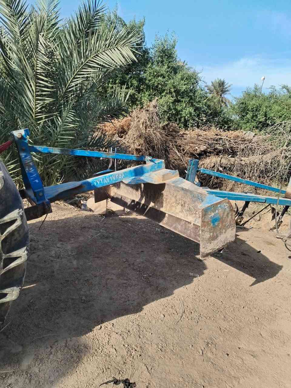 للبيع
معدلان وخرماشة
ت ***********
