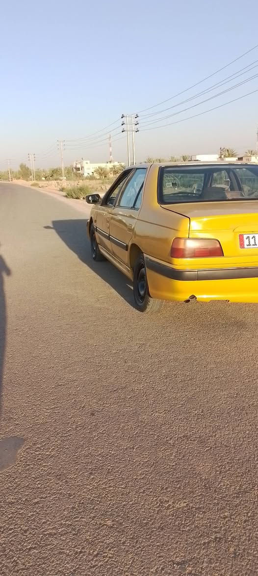 السلام عليكم من رخصة مدير الكروب المحترم  بيجو بارص للبيع ٢٠١٥ رقم بغداد انكليزي جاهزه السياره مكينه وكير خير من الله حداده ٧٥ بالميه غرفه نظيفه كلش تايرات نيضفات مصفره هيه وغرامات منضومه مال غاز جاهزه نقص بيها بس البطل نوزلات جدد بلكات جدد فيت بم جديد مكان كربلاء *********** بيع مستعجل سعر ٣٦ وبيه مجال
