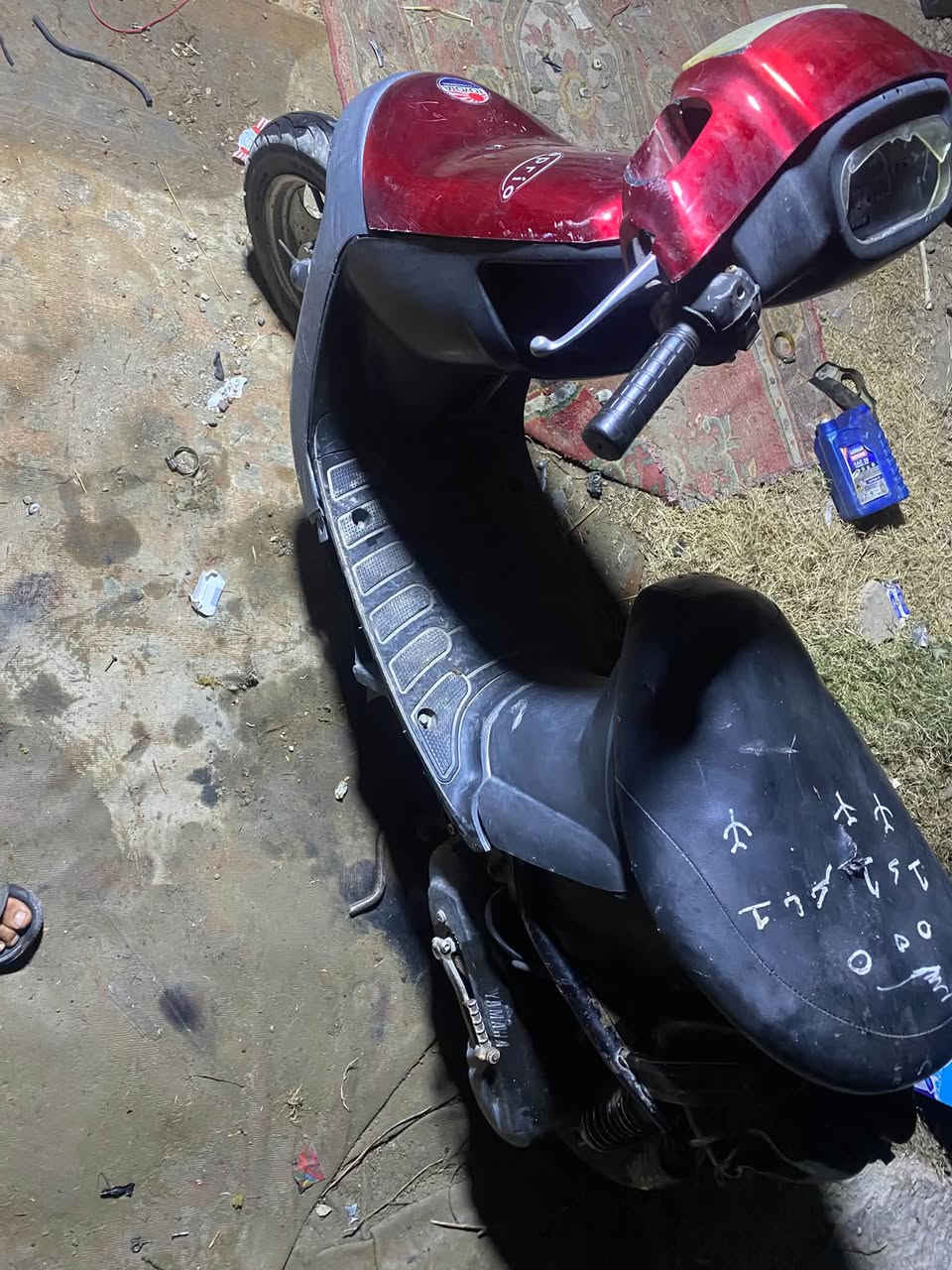 السلام عليكم بطه ٦٠ للبيع دراجه خير من الله شلعه معدل مكينه ناعمه تخم تاير جديد شغل واطلع قفله ١٥٠ مكاني يم ألجزيره السياحيه ***********
