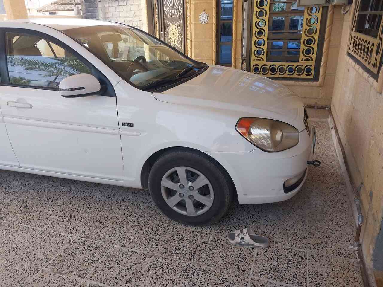 اكسنت ٢٠١١ للبيع الون ابيض السياره مكفوله كفاله عامه رقم انبار الجديد محرك ١٦٠٠ محرك وكير وتبريد وصدر أمامي وخلفي تخم تاير جريد شرط الفحص مكانه الفلوجة السعر ٩٠ للإستفسار الاتصال ***********او ***********
