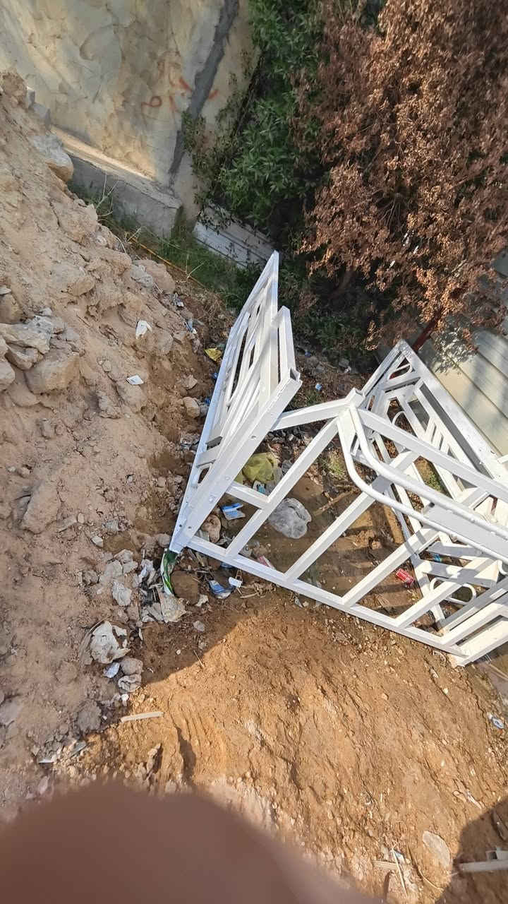 محجر مال كيه للبيع جديد كلش السعر300 بي مجال بسيط حك الجيه ما متواجد على الفيس ***********
