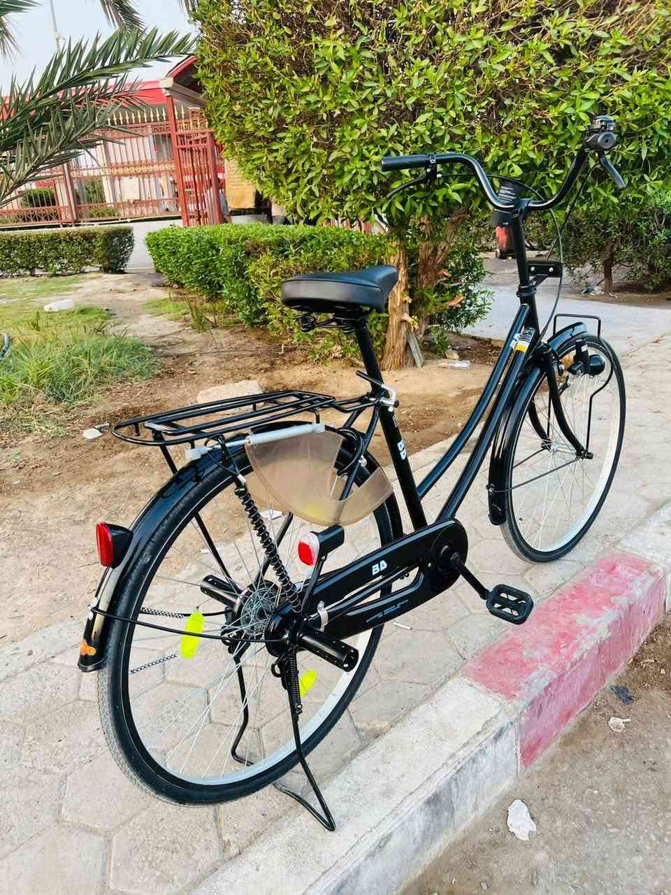 سلام عليكم باسكل للبيع او مراوس فقط ليدز
باسكل شوفت عينكم 
النضافهه ٪100كفاله 
شركة بيدي مديل 21
لمعته قويه لونه مرغوب
باسكل جاهز برغي ماعايزه 
مكان كوفه قريب على مركز ميثم التمار 
........... سعر خاص.......... 
لموشراي فدوة اروحلك لاتراسل 
واستاب موجود ***********
