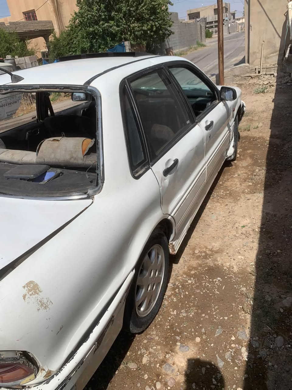 سلام عليكم متسوبيشي كلنت 199
كير ومحرك سوناتا تو 
كير اوتوماتيك منقص دهن فقط
رقم كركوك الماني سنويه لل 2027
صاحبها ماندلو
تريد ايرفلو وباتري 
***********
مكاني العلم
السعر 10
