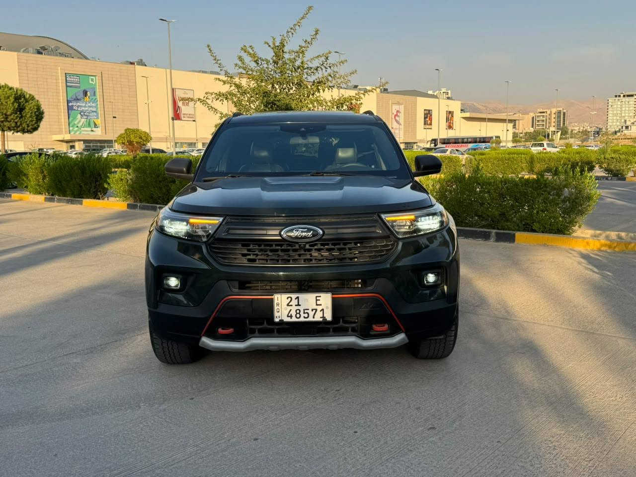 موديل ٢٠٢٢ 
مواصفات فول تمبرلاين
ماشيه ٨٢
بيها بص صندوك صبغ بدون دواخل بدون إرباك
السونر موجود ويا الصور 
محرك ٢٣٠٠ توربو
مكاني سليمانيه 
السعر ٢٥٧ أو بيها مجال 
***********
