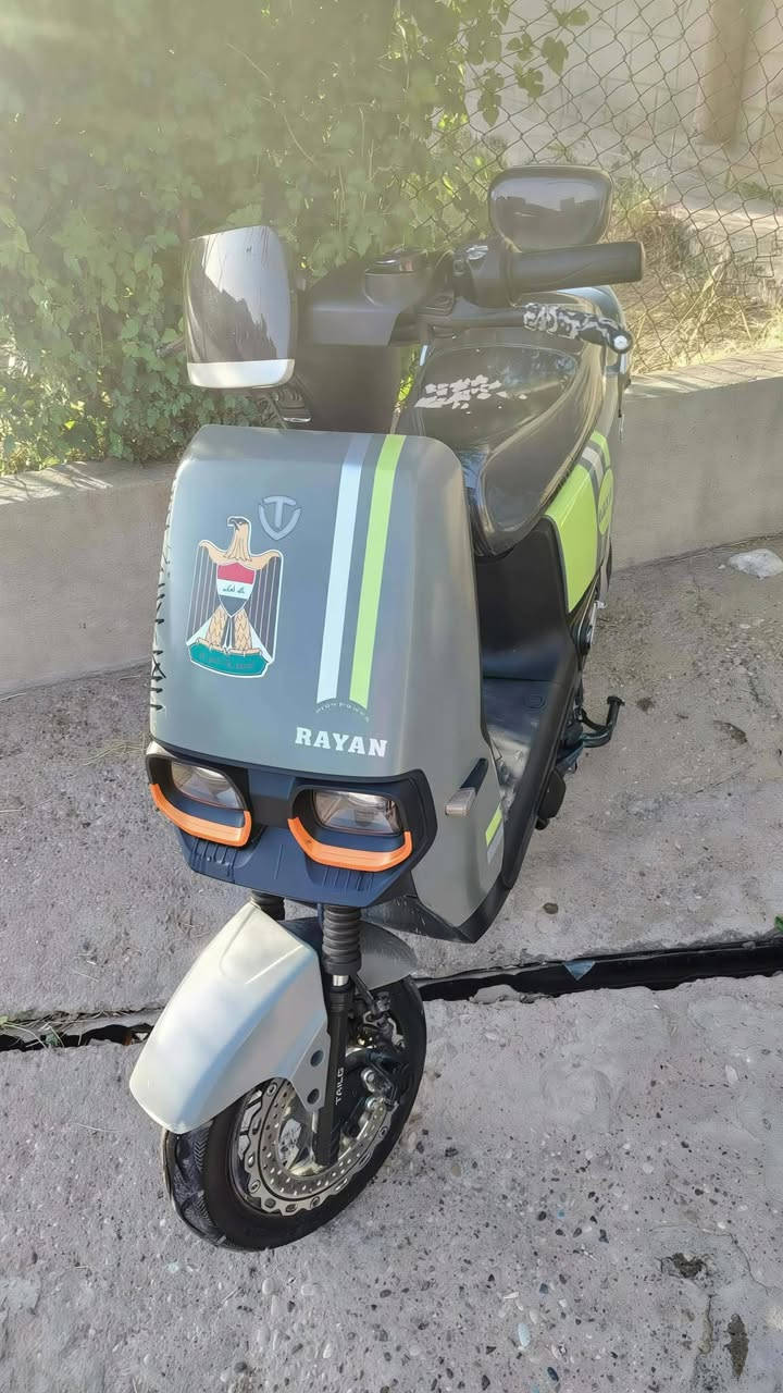 RAYAN⭐️
للبيع 
معروفه مواصفاته 
6بطاريات 

دبل سويج وبصمه 
وشاحنته الاصليه 
فقط بطاريات  مبدلات 
رايدو ب 700الف وبي مجال للشاري
تواصل واتساب على رقم *********** 📞 
 
@ الكل
