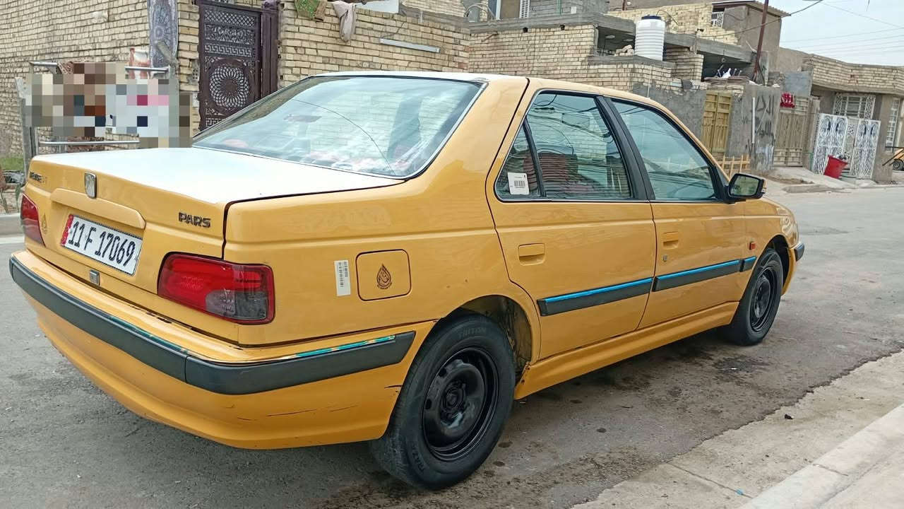 بيجو بارص موديل 2015 سيارة جديدة وجاهزه من كلشي مكينه فرنسي تخم تاير صدر جديد تبريد ثلج مابيهه صبغ دوشمه جديدة كهربائيات كلهه شغاله مصفره  سعرهه 38 مكاني بغداد رقم الهاتف ***********
