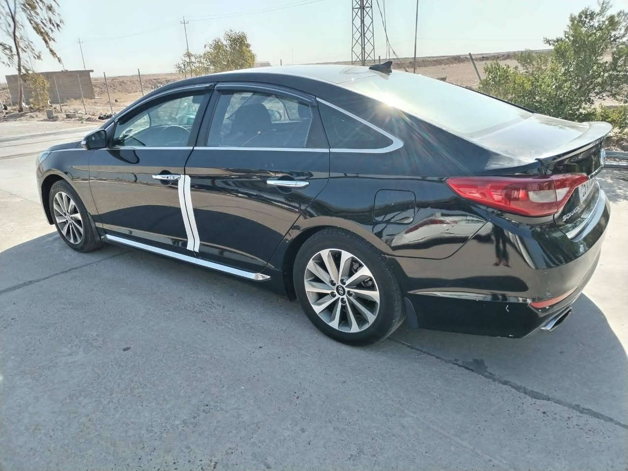 سوناتا 2017
وارد امريكي
محرك 2400
گير 6 نمر
الحادث كما موضح بالصور
سيارة جاهزه ماشية 150 بعدها ما واصله 
تحويل مباشر 
السعر 120
***********
***********
