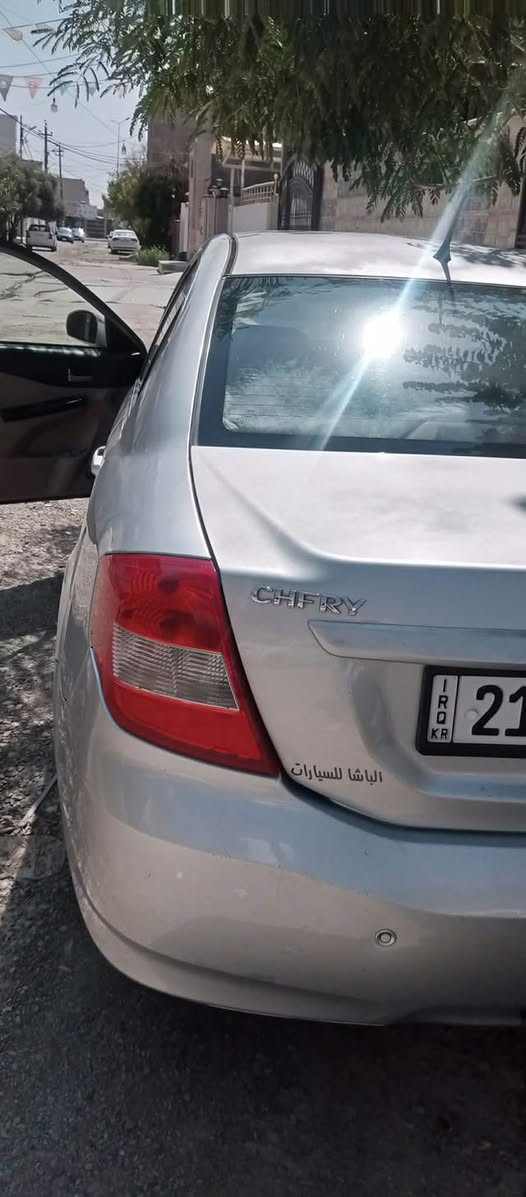 جيري اي فايف موديل ٢٠١٤ رقم سليمانيه خليجي  سوويه لوحه هزه جديد  كير محرك بشرط بلادي تبريد ثلج بيه قطعه واحد صبغ بدون دواخل  اسلايت جلد اتوماتيك سعر ٦٥ ورقه بيه  مجال عنوان كركوك *********** وانساب
