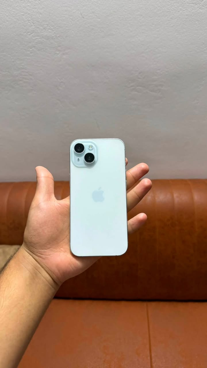 📱🔥 iPhone 15 للبيع
128GB
🔋 بطارية مبدلة، صحتها 100%
📶 دبل سيم: شريحة فعلية + إلكترونية
✅ شغال وفحص كامل
⚠️ بيه ضربات بسيطة بالشاصي
🖥️ الشاشة بيها شخوط بسيطة
📍 بغداد
💰 550 ألف — مجال للجاد فقط 🤝

📩 خاص واتساب /***********
