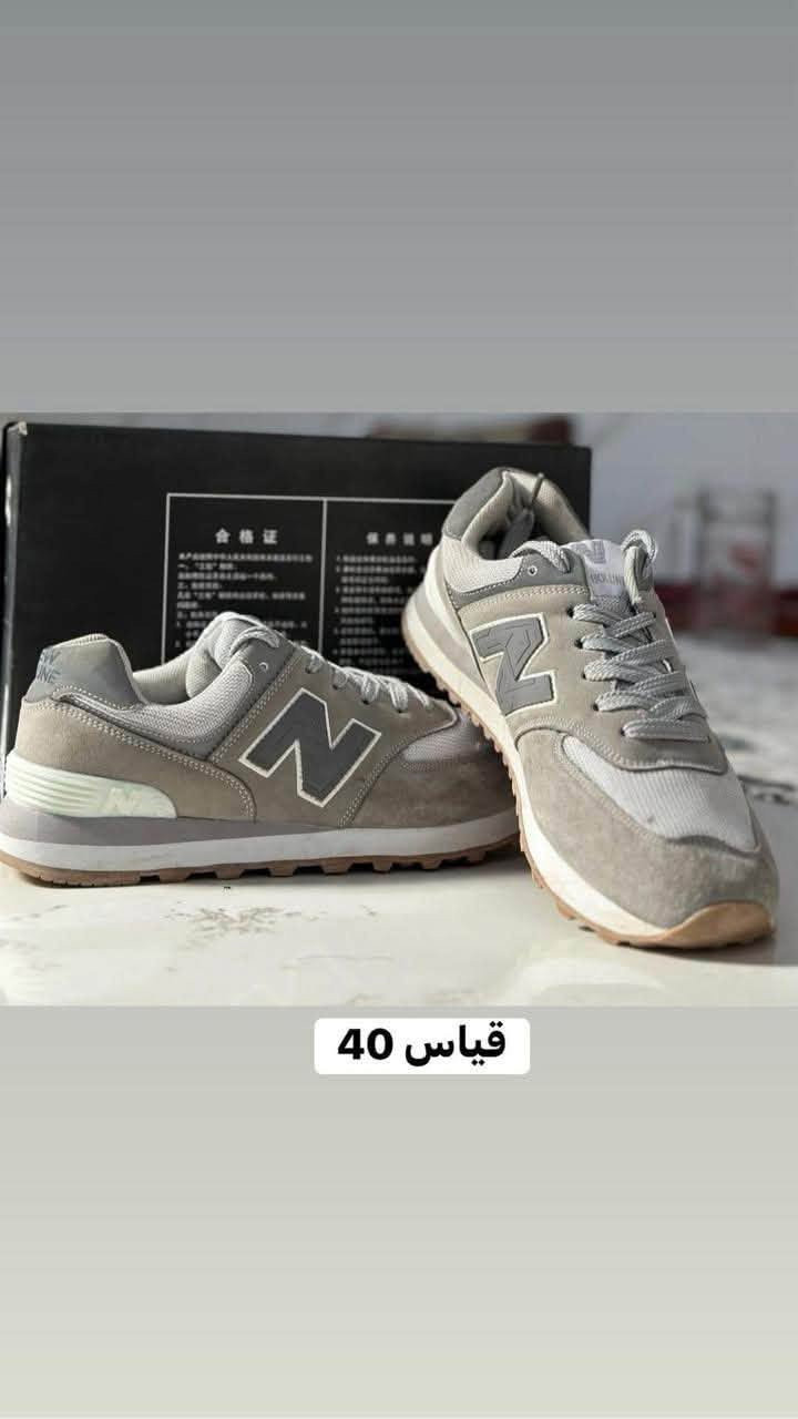 احذيه باله
32 قطعه ابيع شلع
تفضل خاص وخلي السعر المناسب الهن واخذهن 
واتساب ***********

نص مكتوب في الصور:
- قياس 41
- قياس 40
- قیاس 40
- قیاس 42
- قیاس 41
- قیاس 38