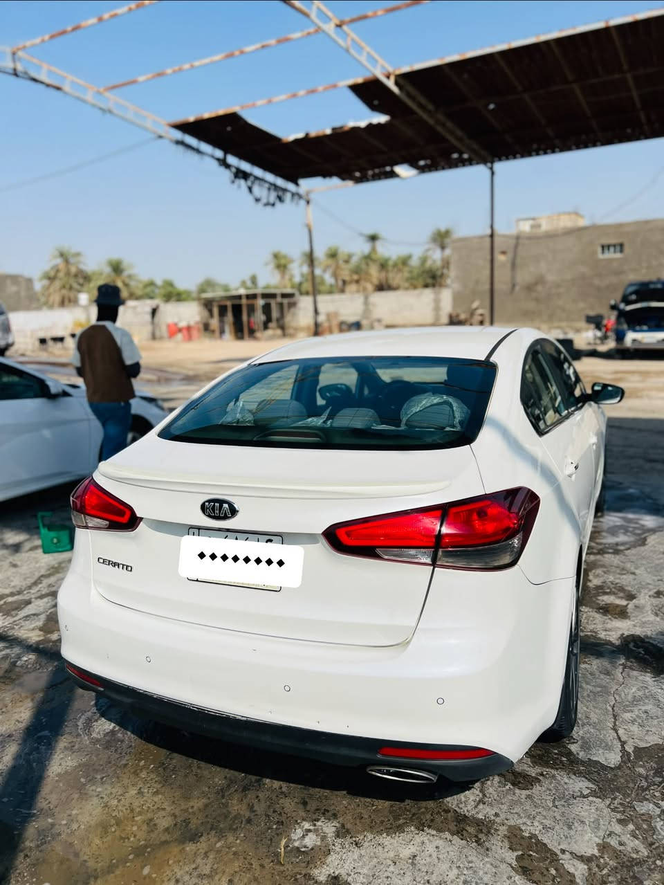 لام عليكم للبيع كيا سيراتو ٢٠١٨كفاله من صبغ وفتح وتبديل وبارد سياره جديده حيل ماشيه ١٣٧الف حقيقي فول موصفات ماعده الفتحه 
موصفات 
بصمه تشغيل

بصمه أبواب 

جنطه ذكيه 

حساس امامي وخلفي 

لد امامي وخلفي 

داخل لونين 

مرايات شفط 

انضمه قياده 

شفتات ستيرن بعد بيه موصفات 
رقم بغداد بسمي مكينه١٦٠٠كفاله شرط   مكانه سماوه السعر١٣٥وبيه مجال   ***********
