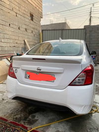 نیسان سني للبيع موديل 2024 ماشيه 31 بيه طخه بالباب وكو هم ثني زغار كلش...