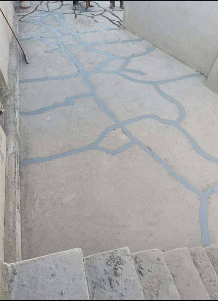 🏠 لا تنتظر أول تسريب حتى تفكر بالعزل.....!
احمِ بيتك من مياه الأمطار،،،،
 تخلص من الرطوبة بعزل احترافي وتنفيذ مدروس....
🔹 عزل مائي
🔹 معالجة التشققات والتسريبات
🔹 مواد معتمدة وتنفيذ إحترافي
📍 الموصل
📞***********
📞***********
👷تنفيذ/ اكرم شبيب 
👷تنفيذ/جاسم محمد
عزل اليوم… راحة وحماية لسنوات. 🛡️

نص مكتوب في الصور:
- الطبقه الاولى