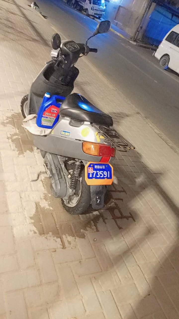ابريو • بدون تفاصيل • دراجة