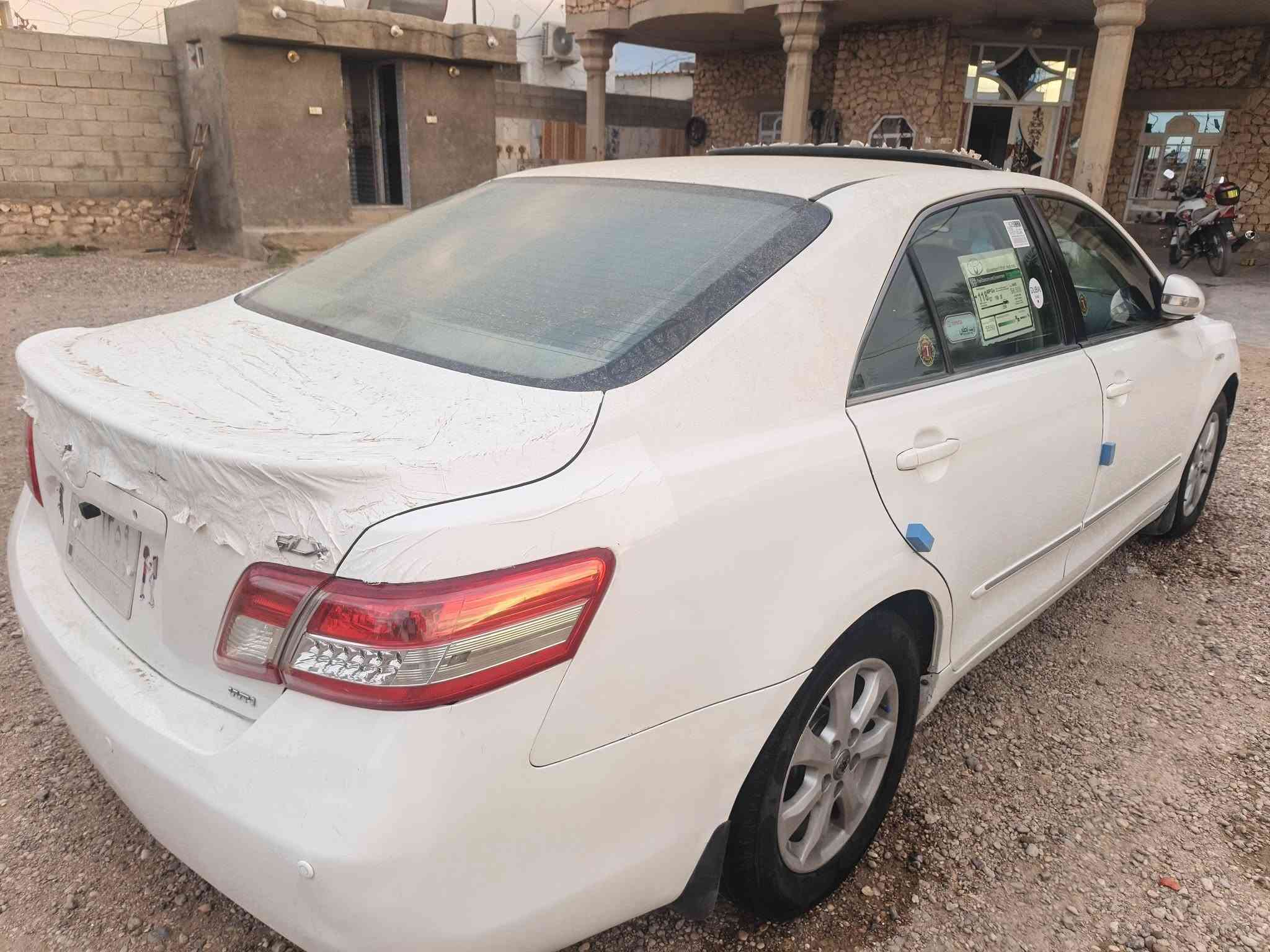 سلام عليكم للبيع كامري خليجي  سونار من ضمن منشور  موديل 2009    فول مواصفات فتحه سقف تخم تاير جديد تبريد تدفه كله شغال برده سلايت كهربائية مري شفط منضومه زنون عالي ناصي صدر جديد ما تحط عليه لو ربع دينار سيارة مال جناي عليه ادامه كاملة رقم بغداد  تحويل مباشر محرك 2400  ليدور كامري جديد هيه هاي بعد أحلى من صور بشرط مكان سيارة الانبار الرمادي هيت سعر 113 وبيه مجال لشراي الاتصال ع رقم ***********
