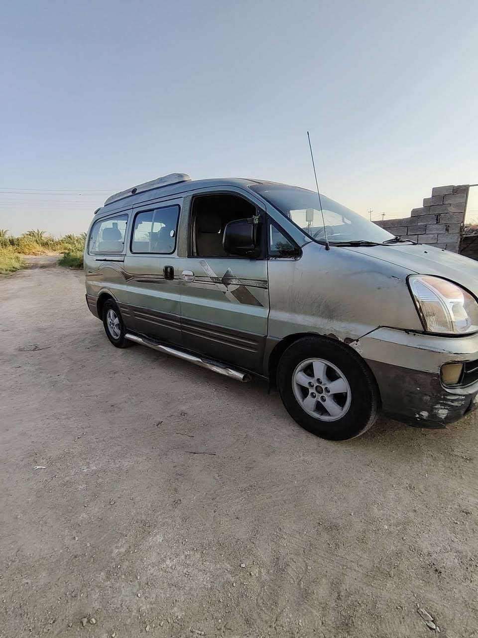 السلام عليكم ستاركس للبيع 2006
مكينه بيه بخار وگشره تشوف عينك مالك السياره موجود يمنه تحويل ثاني يوم السعر ٥٧ وبيه مجال
مكان السياره السماوه الرميثه
الاتصال ***********
