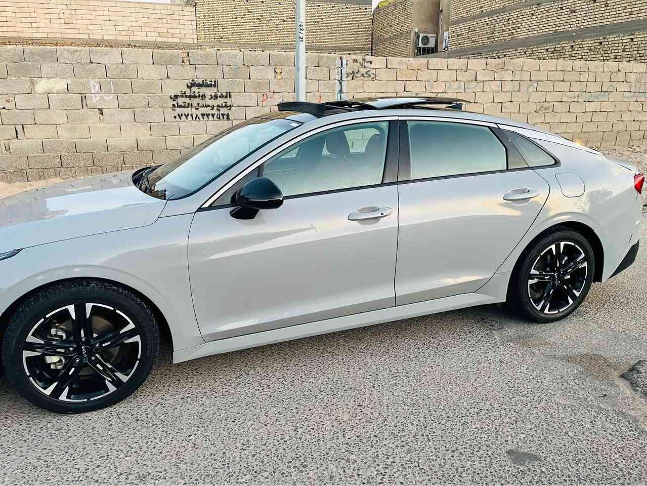 كي فايف فول موصفات مديل 22 بصره معوقين
وارد امريكي ضربتها جنطه والبنيد مبدل 
*********** البصرة, العراق
