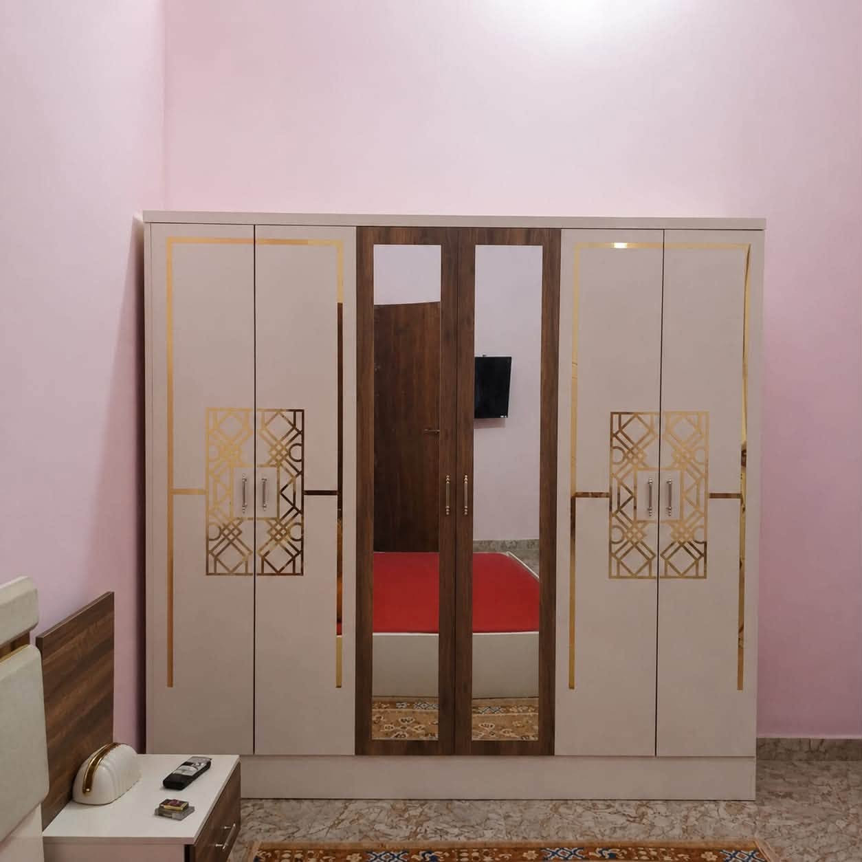 سلام عليكم غرفه تركي هاي كدامكم صور سعرها 350وبيها مجال مكاني الكرمه البساميه رقمي ***********
