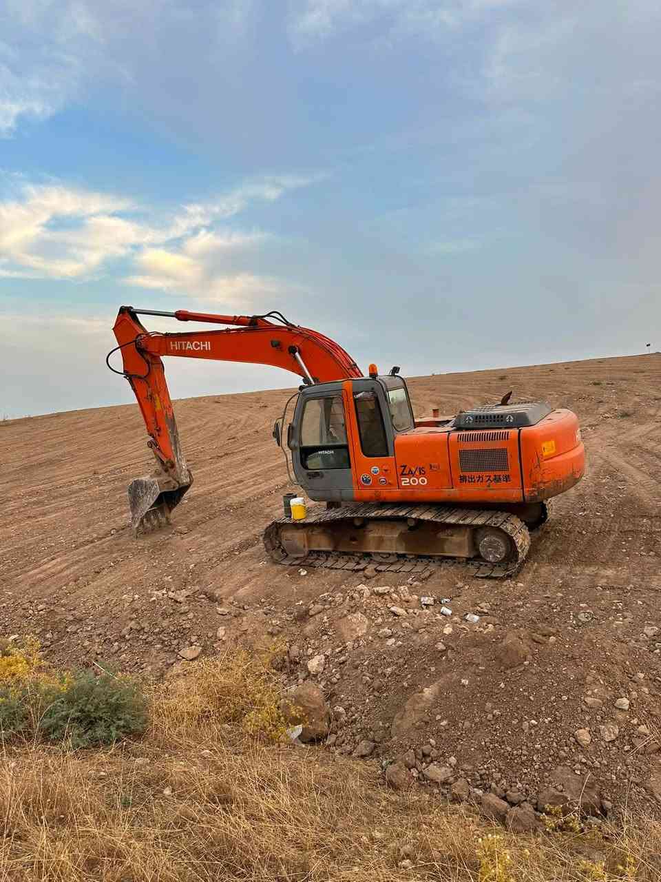 مركبة • بدون تفاصيل