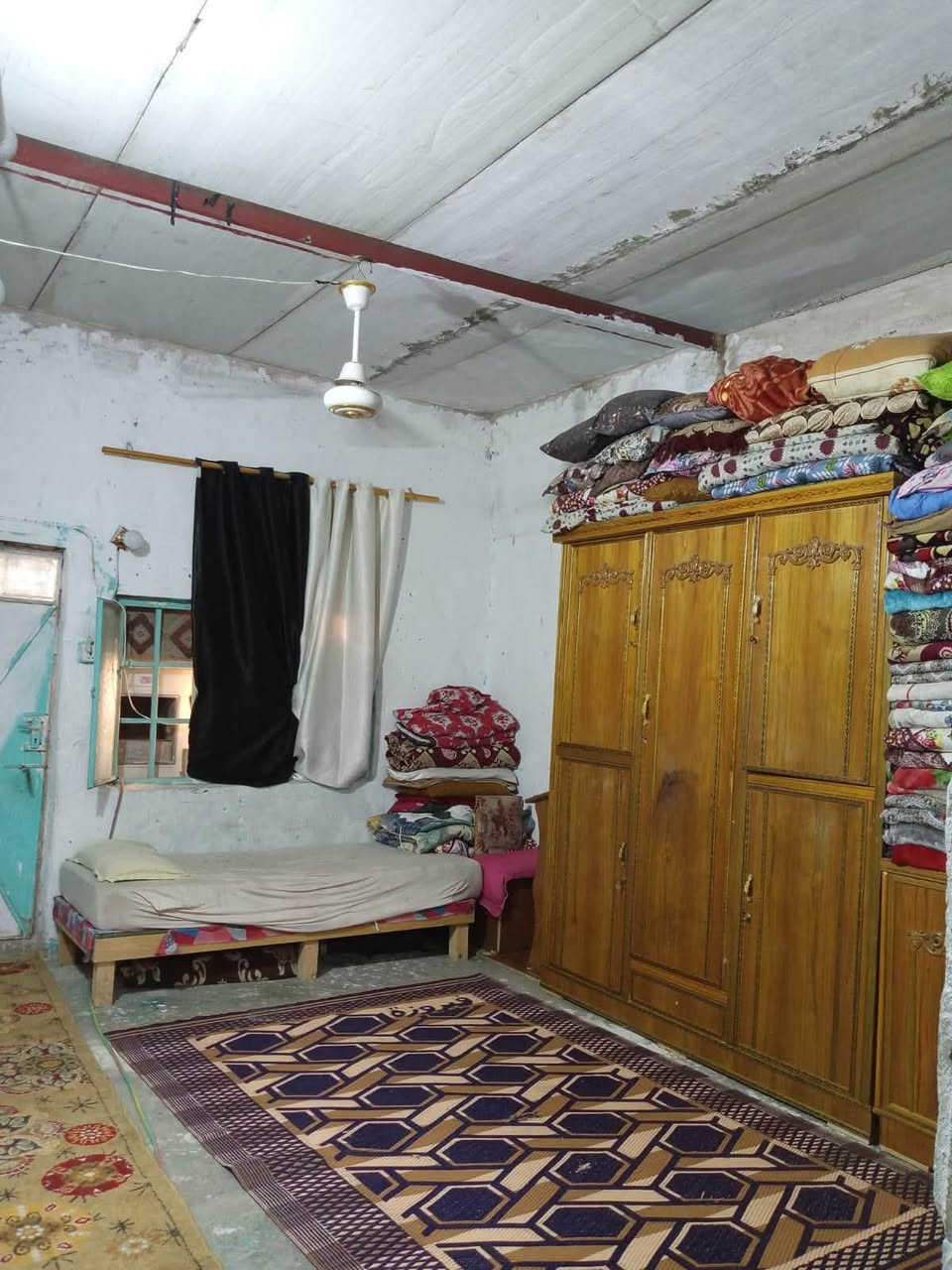 السلام عليكم بيت البيع حواسم بغداد الحسينيه مدخل الحمل التفاصيل اكثر اتصل برقم ***********
