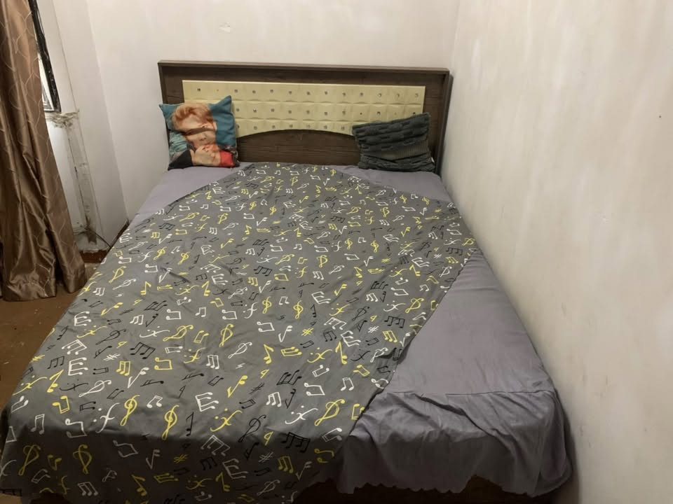 غرفة نوم بسعر فوك الممتاز
***********
