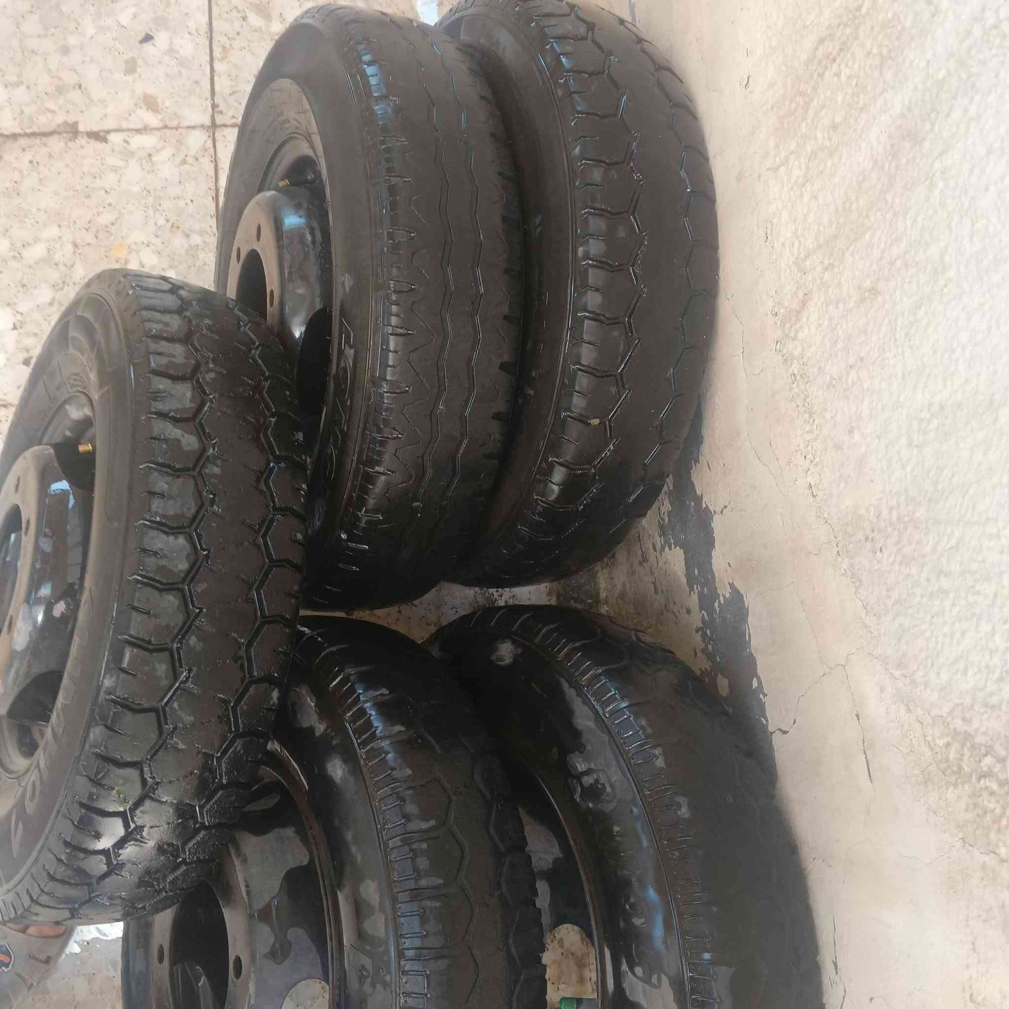 تايرات مع الويل كيه فحل العدد 5 قياس 13 بغداد العبيدي ***********
